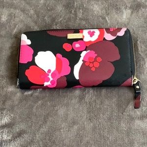 Kate Spade Large Zip Floral Wallet